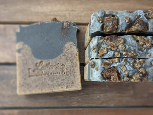 Activated Charcoal w/ African Black Soap