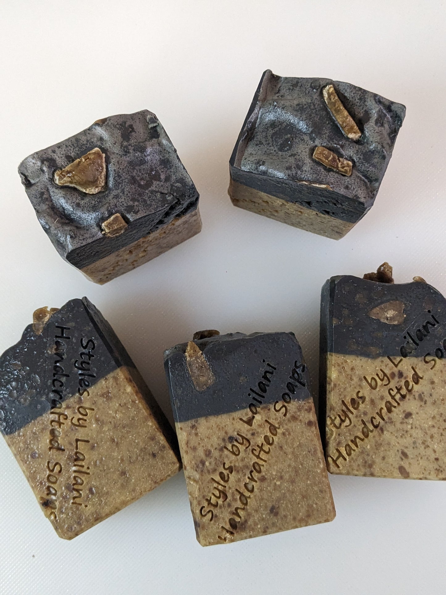 Activated Charcoal w/ African Black Soap